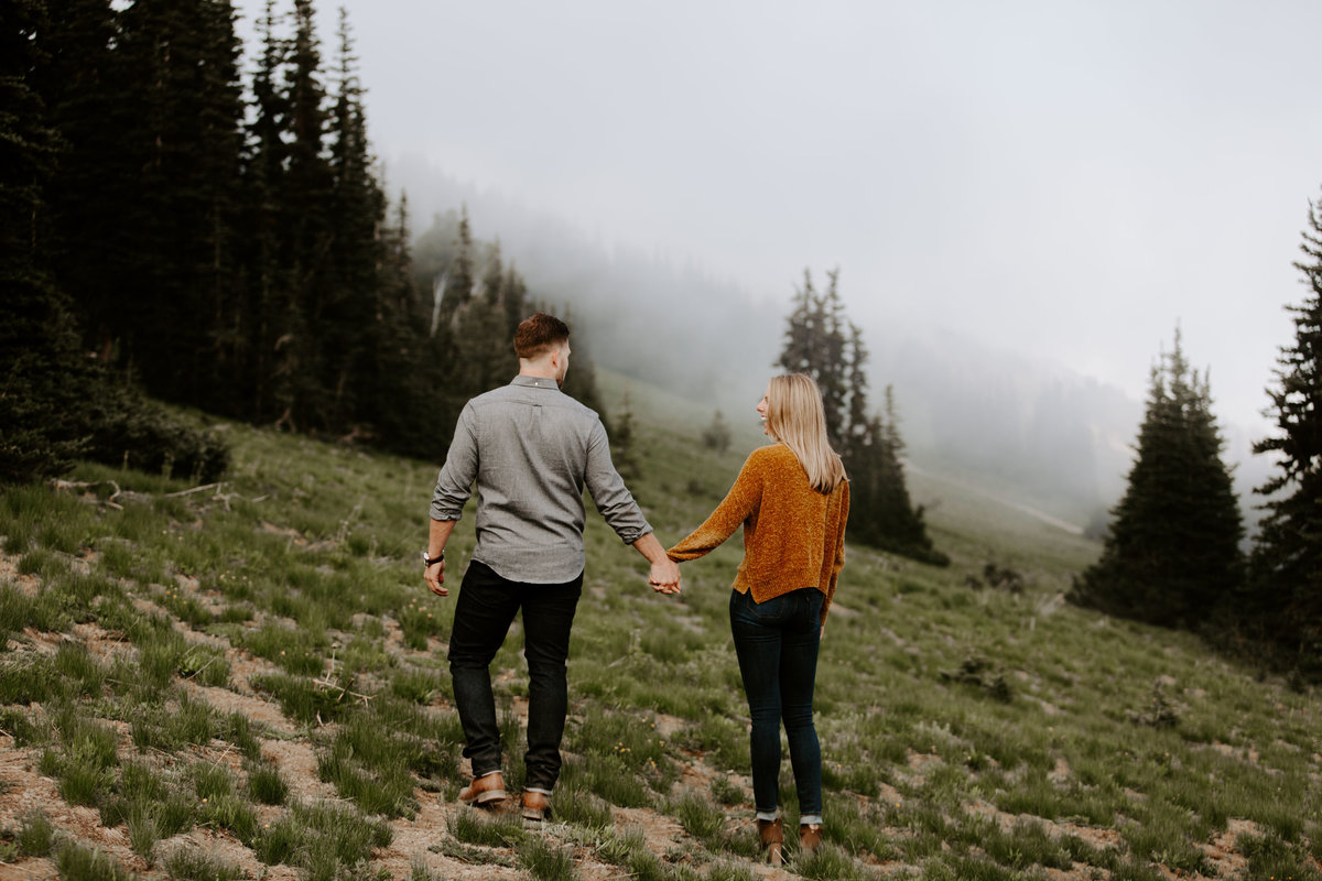 Marnie_Cornell_Photography_Engagement_Mount_Rainier_RK-182