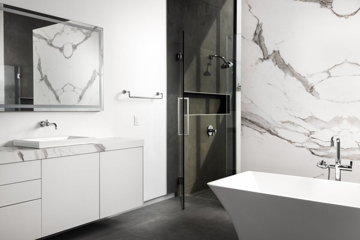 Redwing Master Bathroom