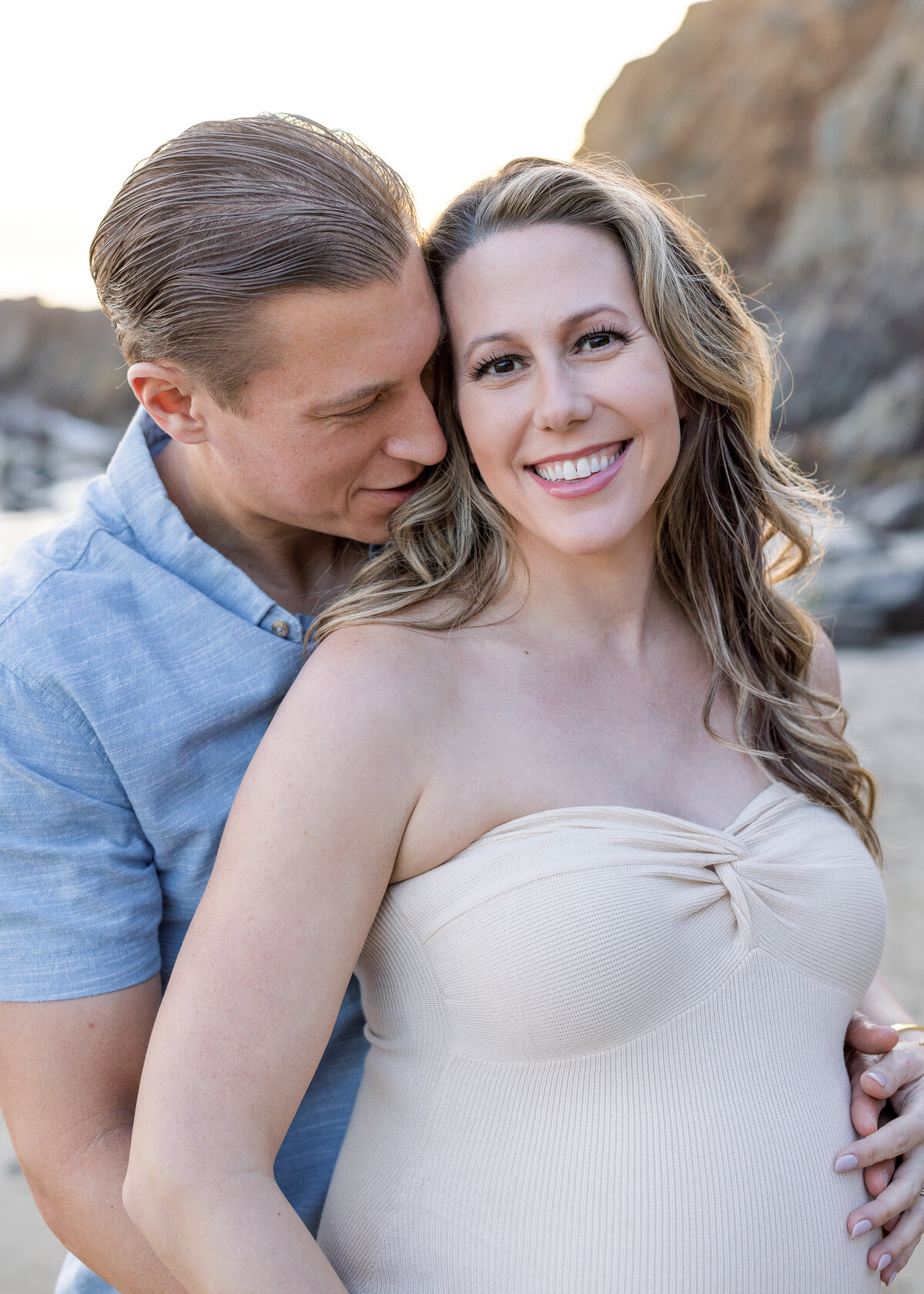 maternity photo on the beach