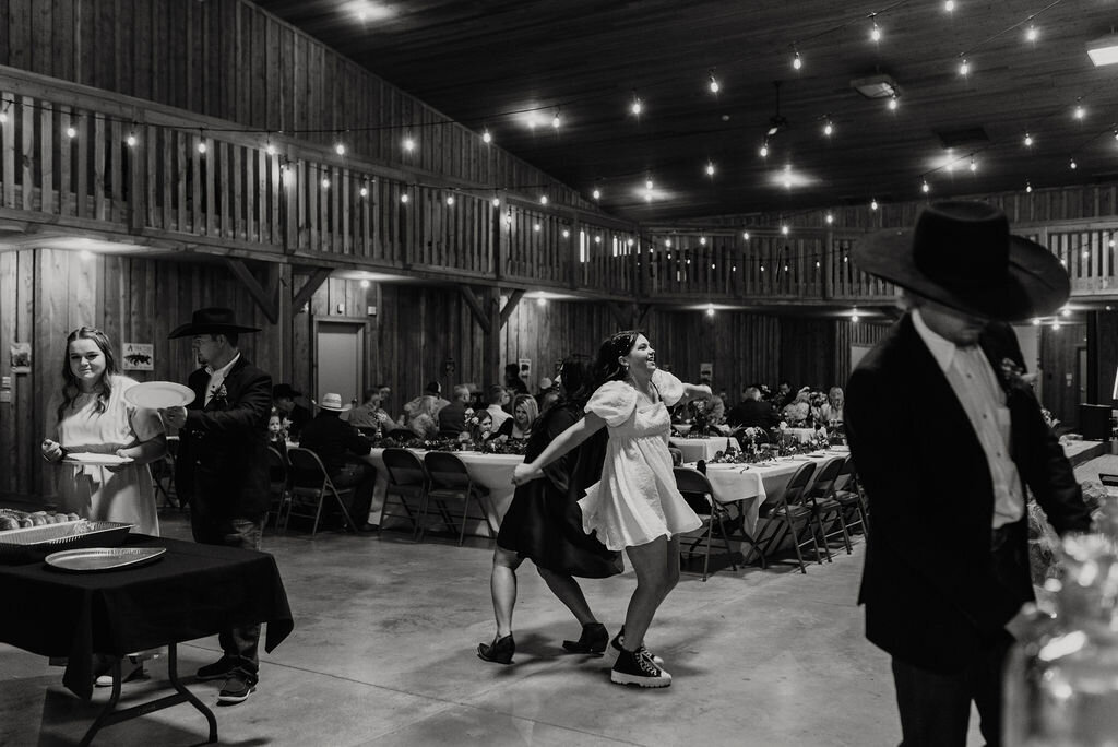 wedding-photo-lizee-gardner-photography-229