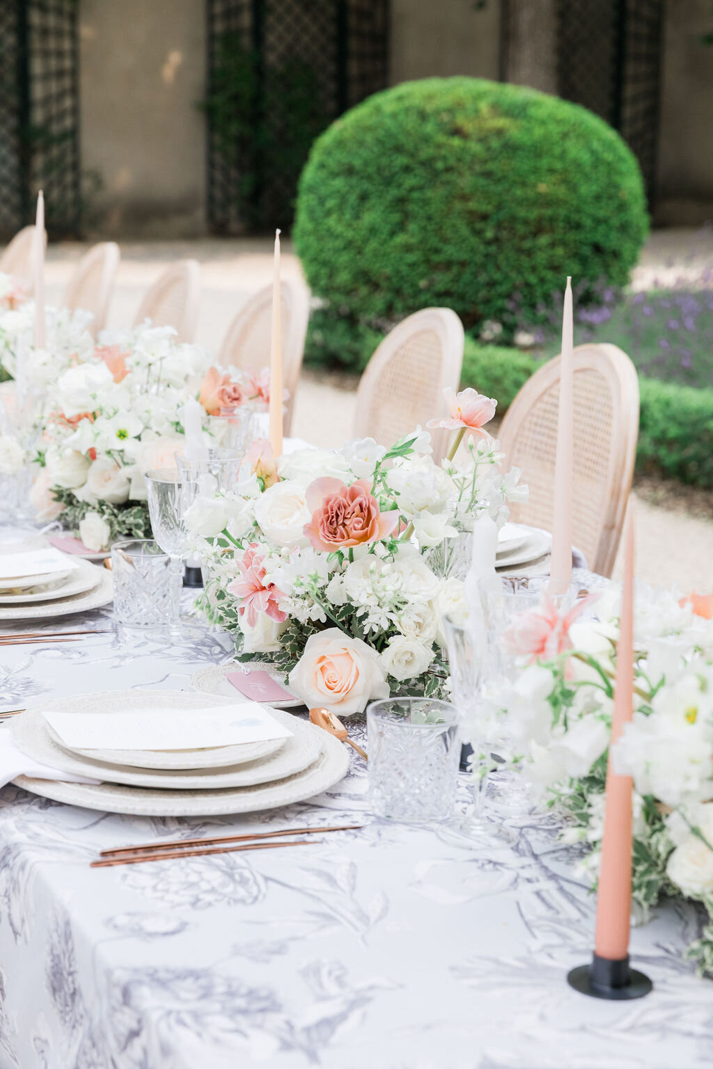 chateau-martinay-provence-wedding-bride-7