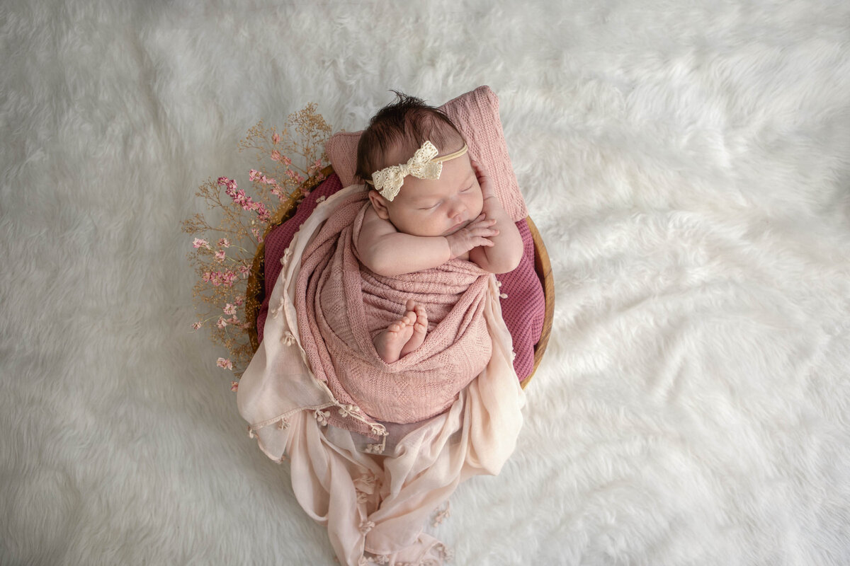 Dunwoody Newborn photographer