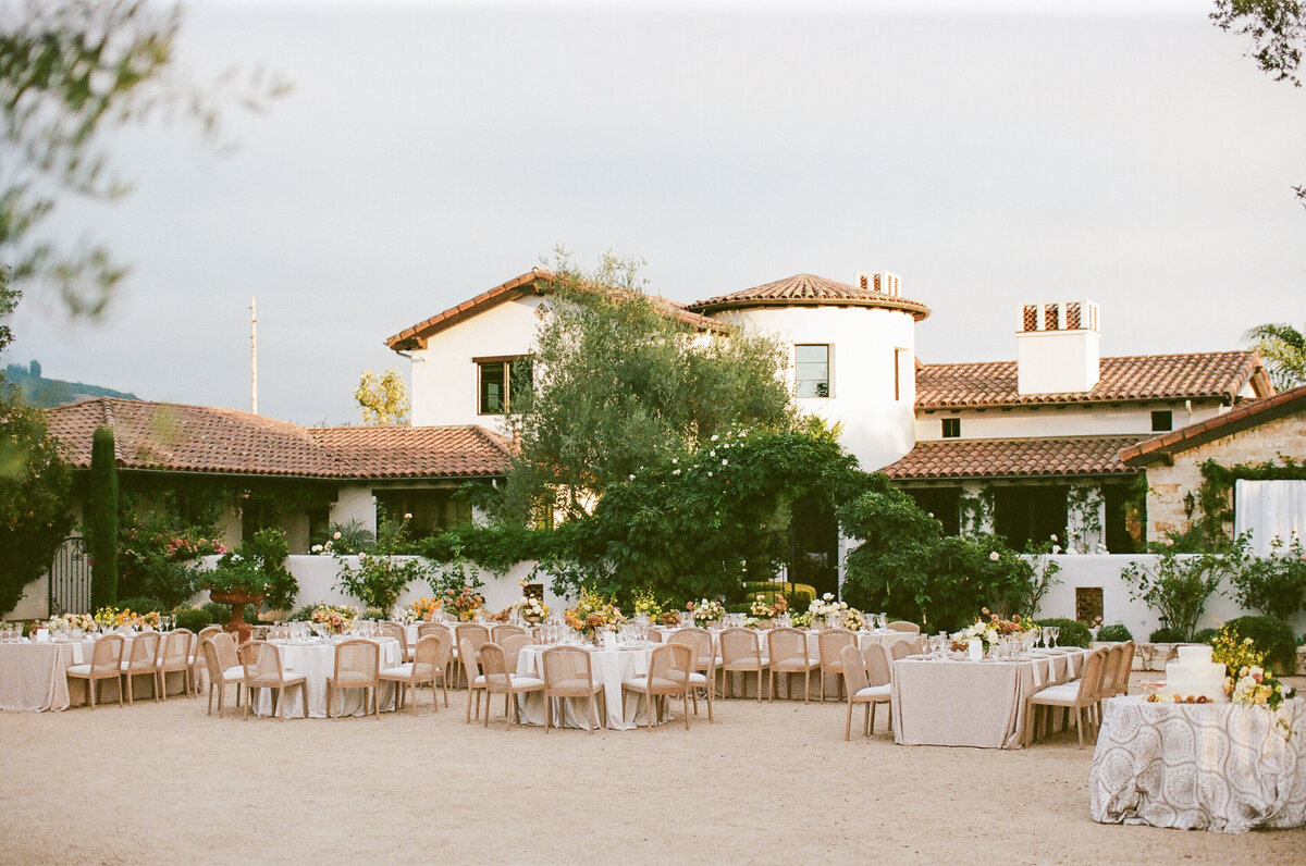 Sunandpeakstudios-CasaBlancaInterlankenxBelleEvents-Film-67 (1)