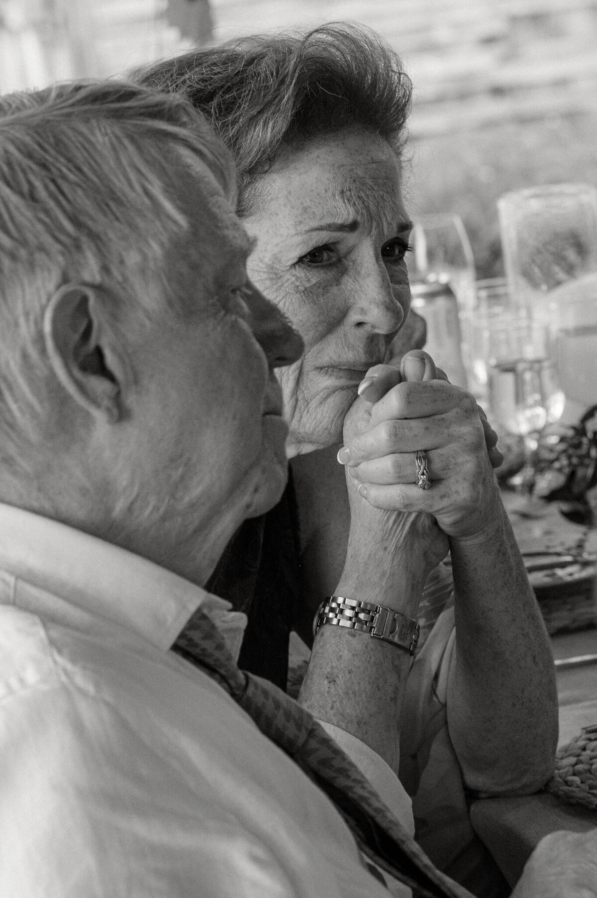 C-O_modern-cool-italian-wedding-quebec-183