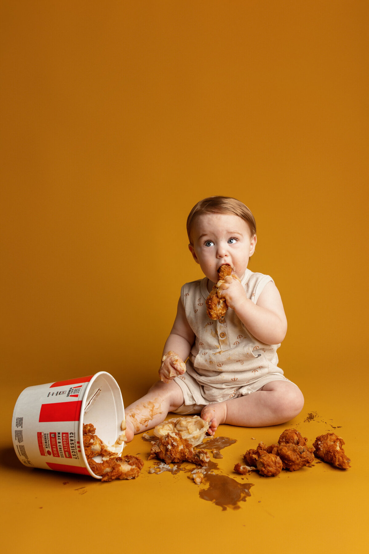 Best NW Arkansas cake smash photographer, cake smash photography near me, baby birthday photoshoot NW Arkansas