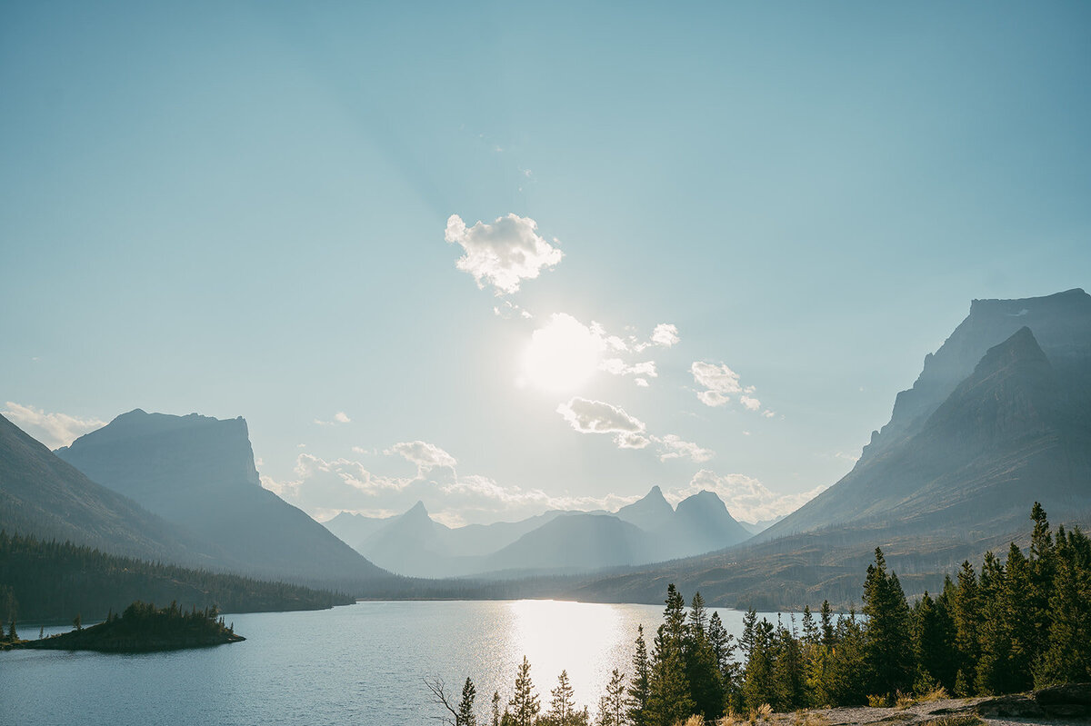 vintage-hollywood-glacier-national-park-elopement-presley-gray-photo0800