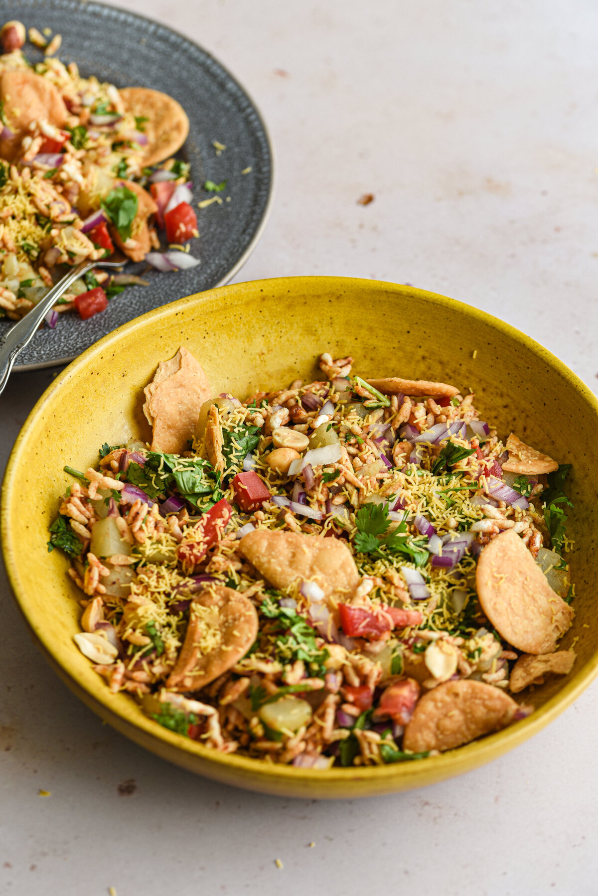 bhel-puri-puffed-rice-snack-1958033-hero-04