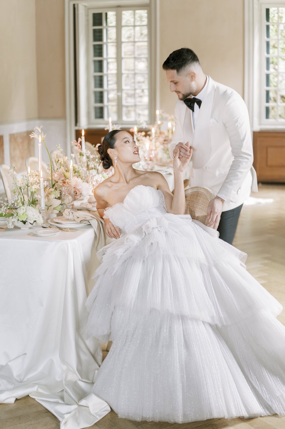 Dimos Bablis Studio Luxury Wedding Photographers Greece and Italy Santorini Wedding Villa Cipressi pastel  _032