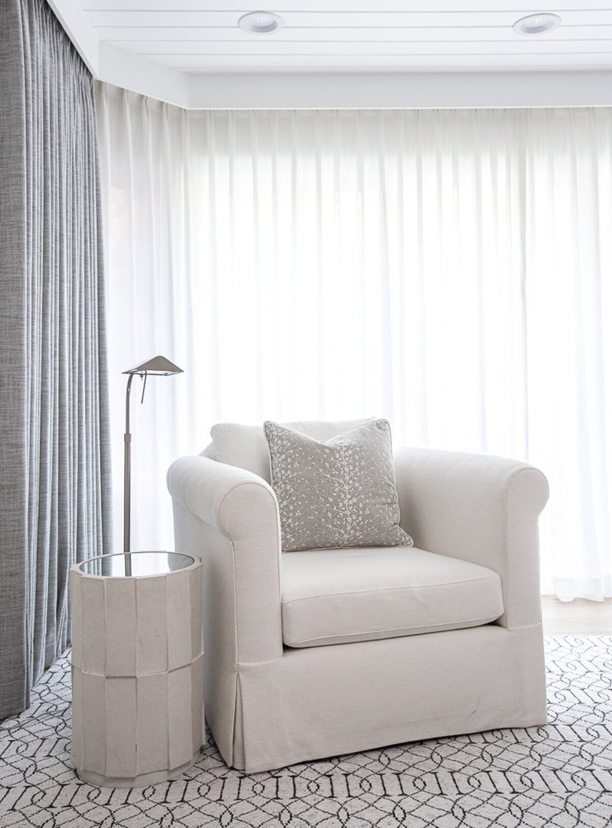 Beverly-Hills-Transitional-by-Dana-Triano-Designs--12