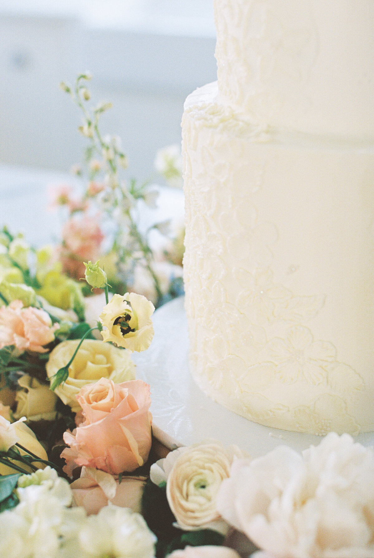 a-whimsical-european-garden-wedding-at-venue3two-154