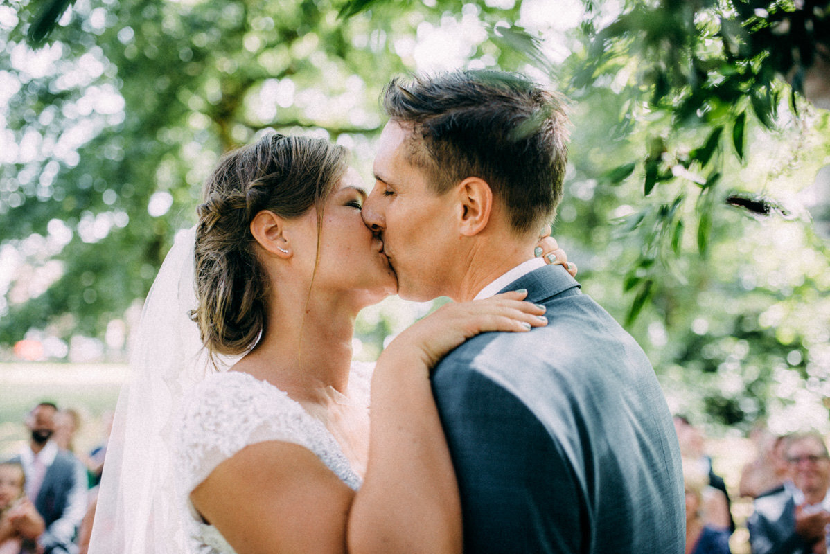 Bruiloft Lisanne & Mark - Landgoed Rhedenoord - NINA WEDDINGS - Tintelend Trouwen - Romy Dermout Photography-229