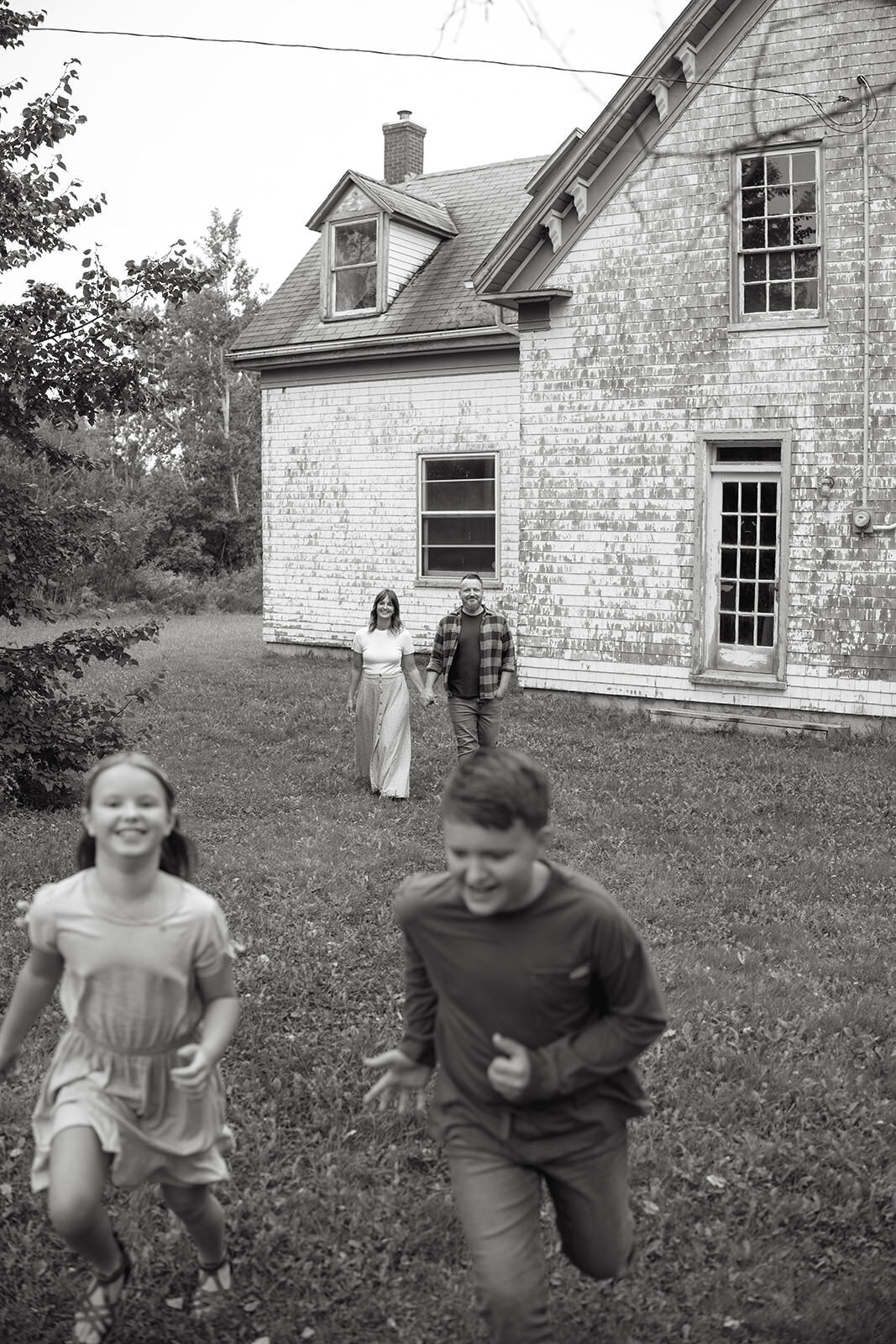 Families-Melissa-Harding-Photography-extended-family-photographer-PEI-Canada7