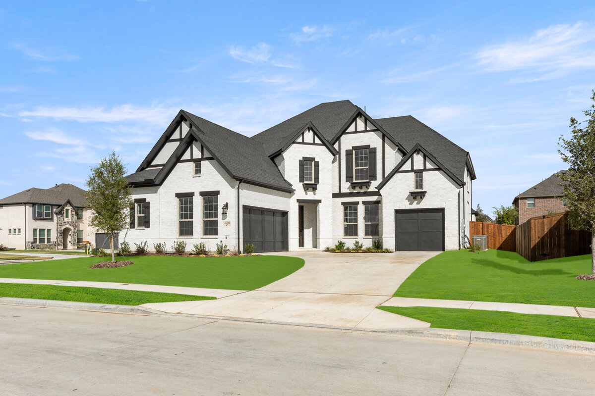 1001 Canuela-Front-2