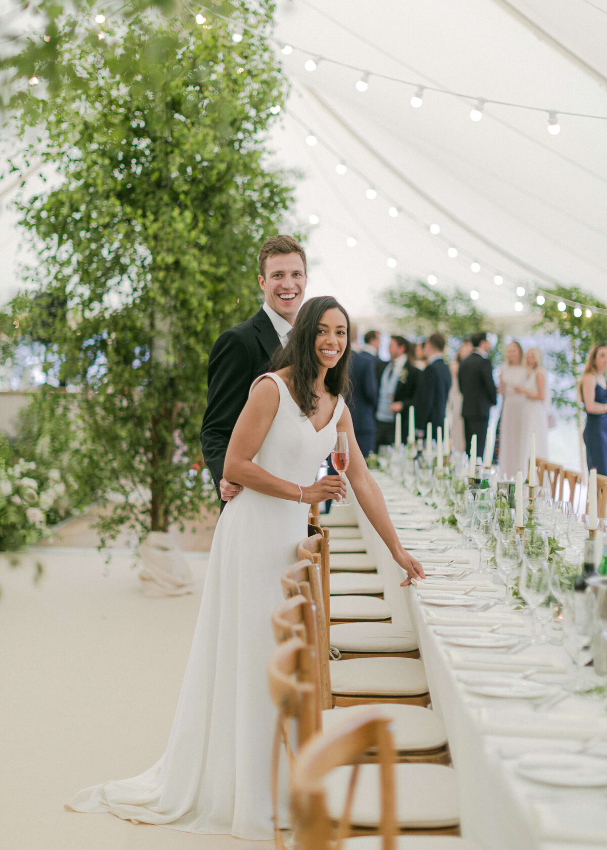 chloe-winstanley-weddings-bride-groom-sperry-tent