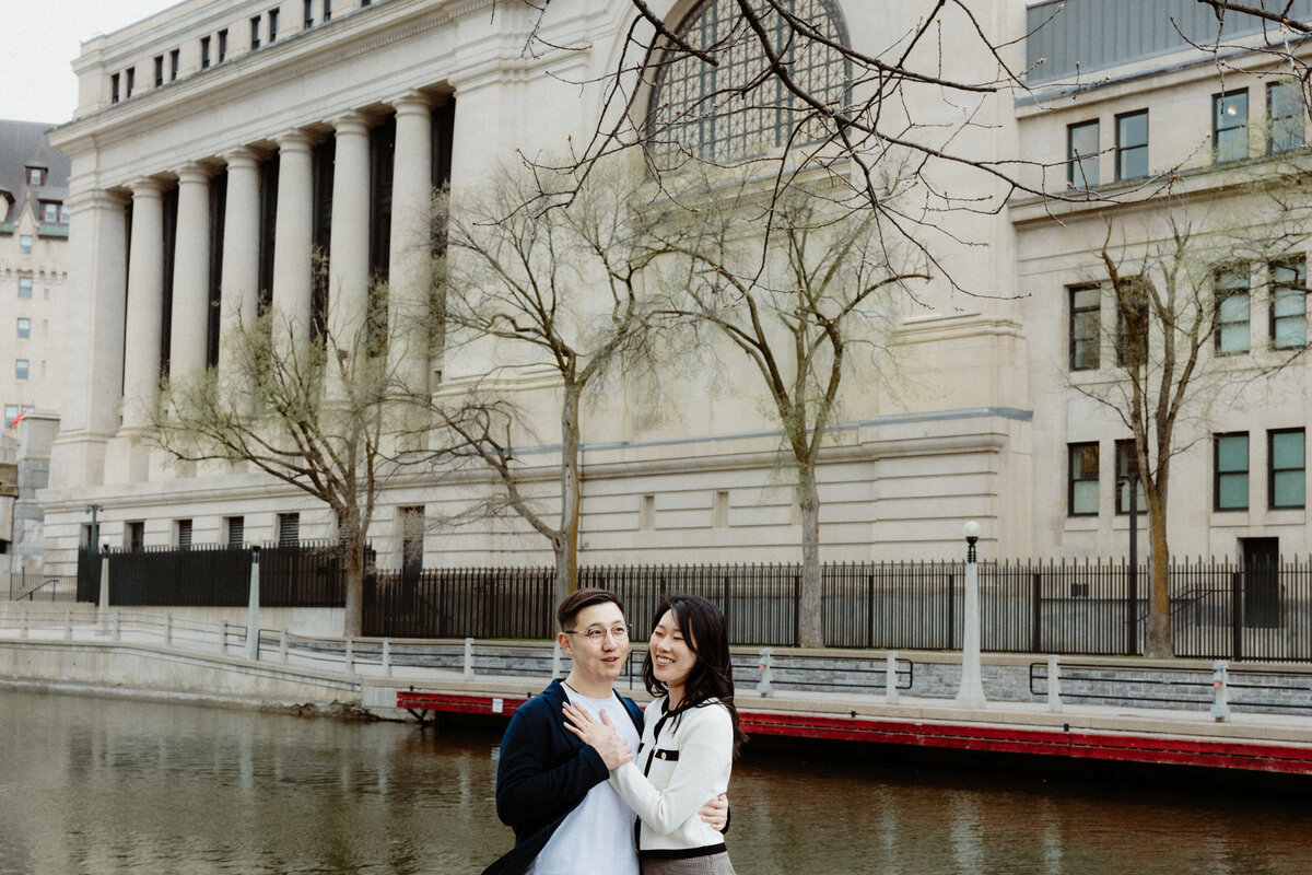 surprise proposal portrait downtown ottawa