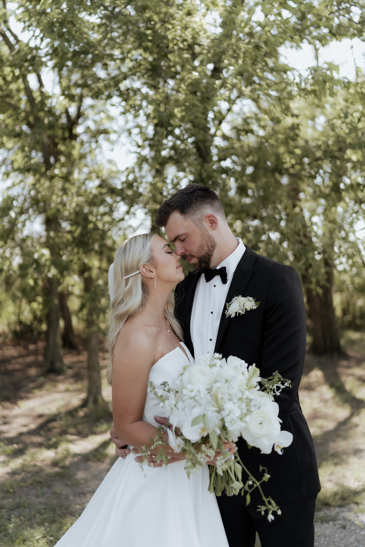 pile-wedding-475