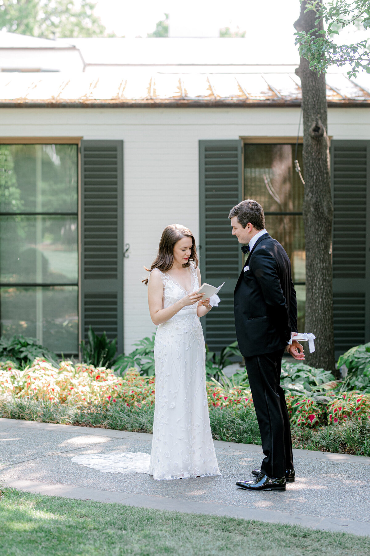 Gena & Matt's Wedding at the Dallas Arboretum | Dallas Wedding Photographer | Sami Kathryn Photography-73