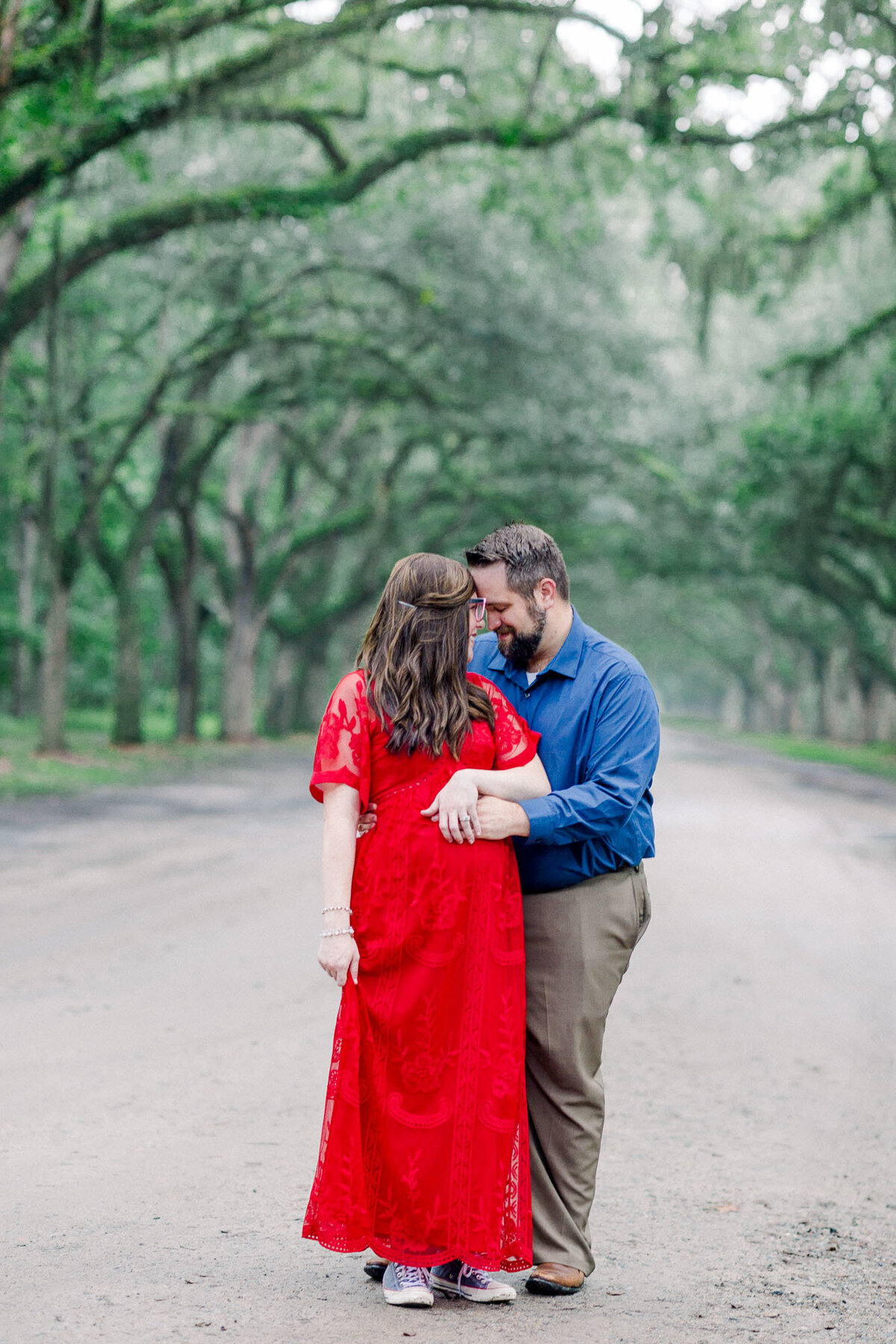 Maternity session in Savannah, Georgia captured by Staci Addison Photography