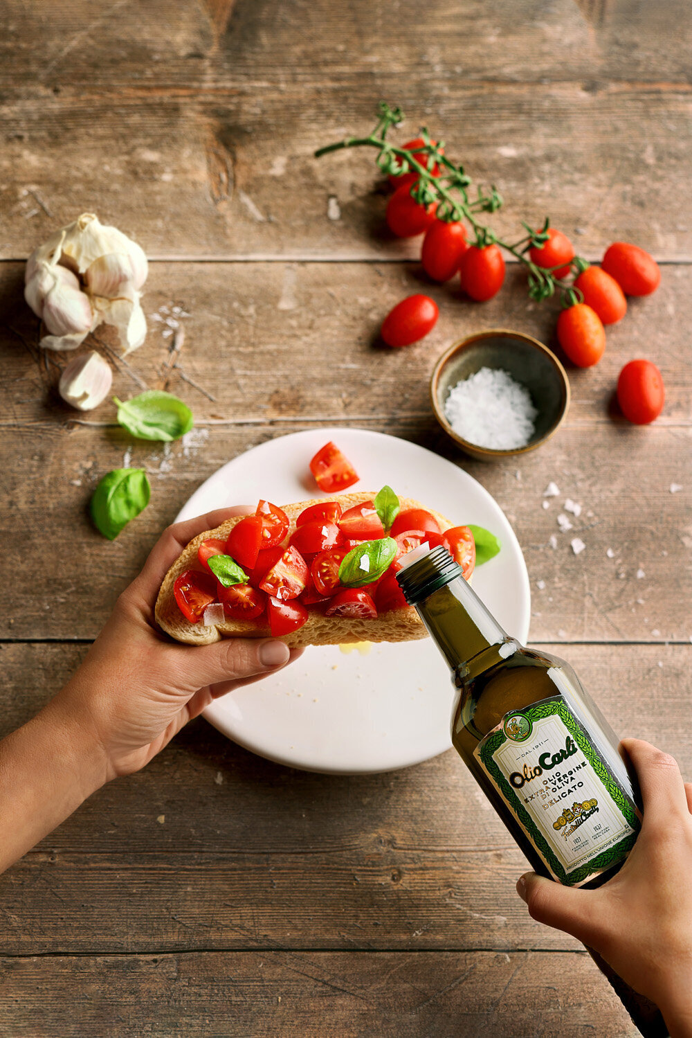 Carli bruschetta pomodoro delicato con aglio