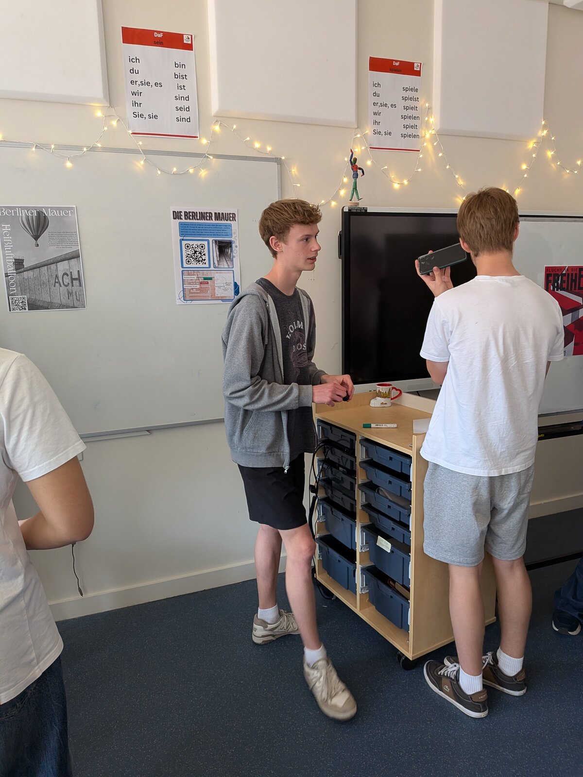 PXL_20251113_003149491