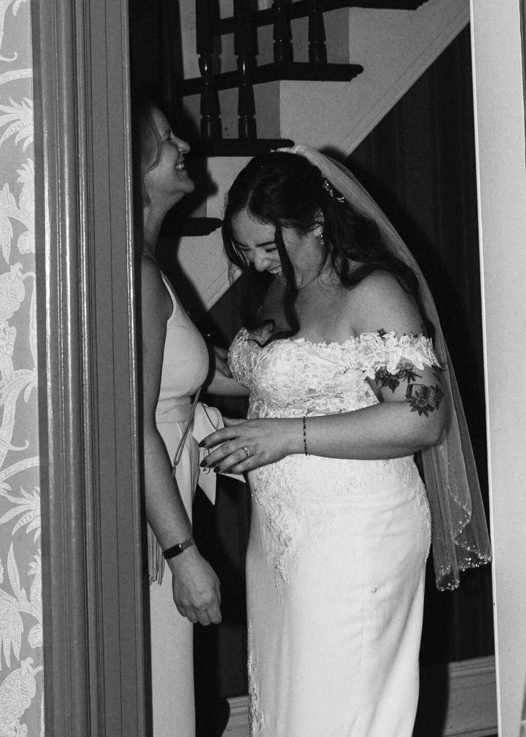 Intimate Wedding and Elopement Photographer82