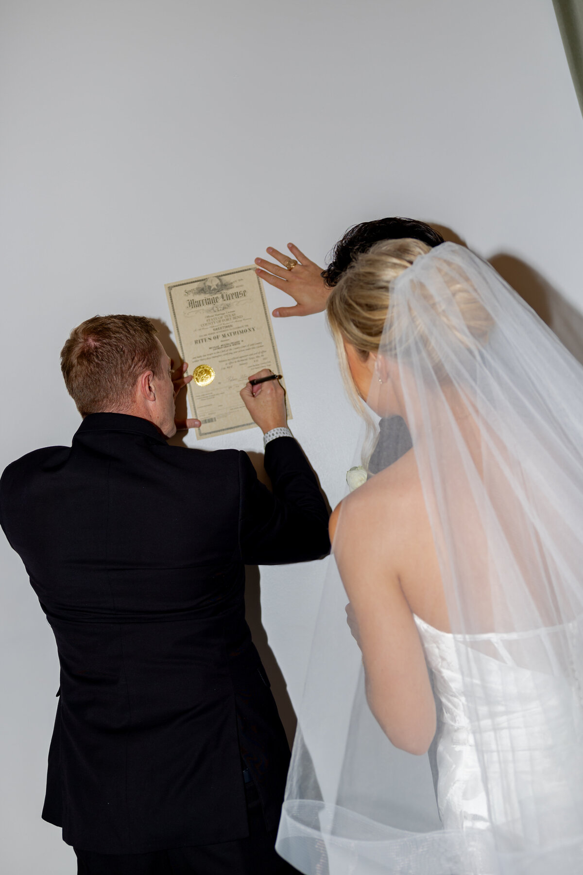 AJP_TheMolinas_weddingsneaks-71