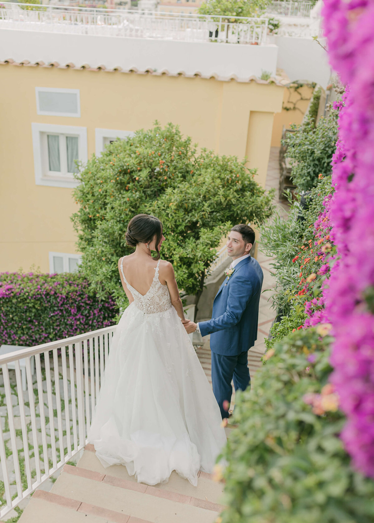 chloe-winstanley-italian-wedding-positano-hotel-marincanto-provinos