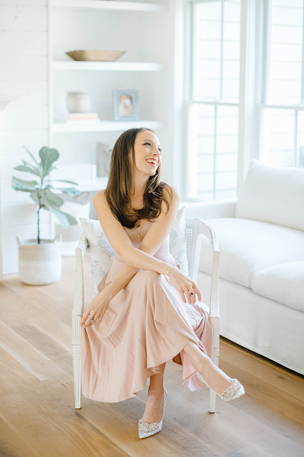 morgan_taylor_artistry_philadelphia_new_jersey_new_york_wedding_engagement_photographer_photography_fine_art_light_airy_romantic_dreamy_couples46