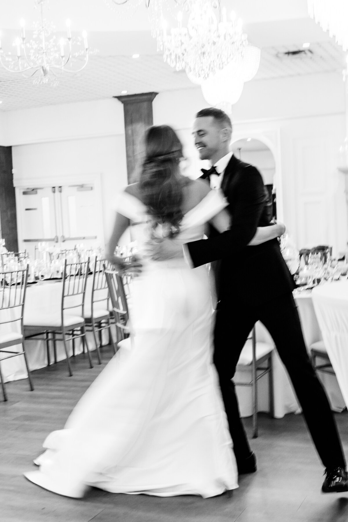 Taylor and Mark Wedding - Dylan and Sandra Photography - 0541