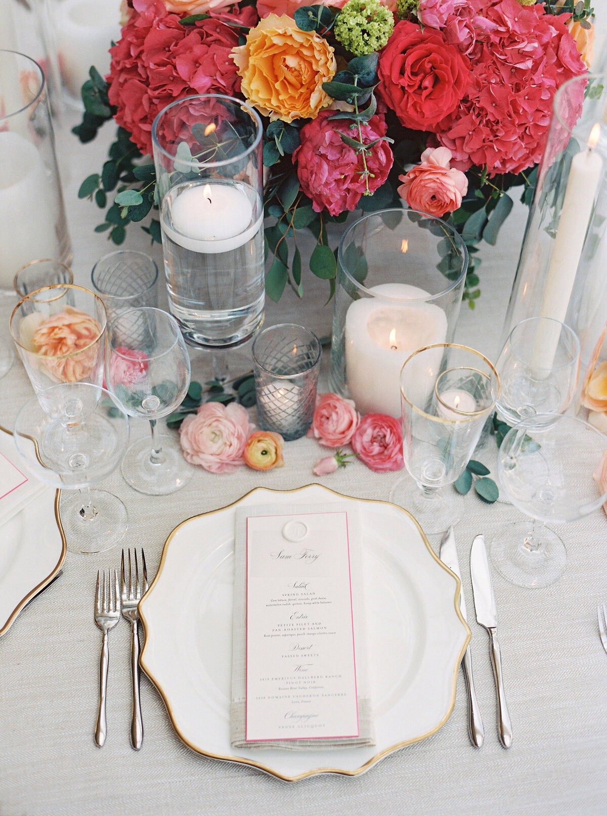 Close up of a place setting at the wedding reception. 