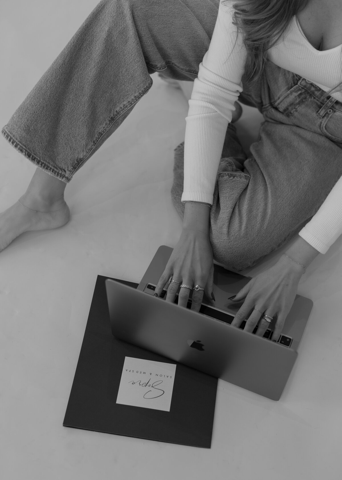 SAMANTHAHOLLICREATIVE-855