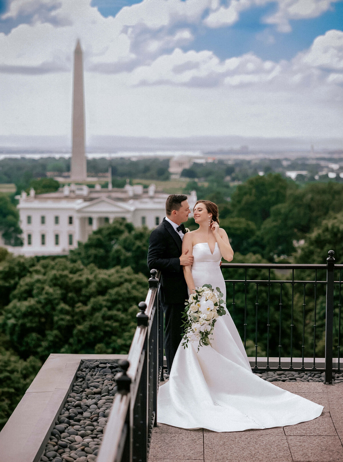top-of-the-hay-adams-wedding