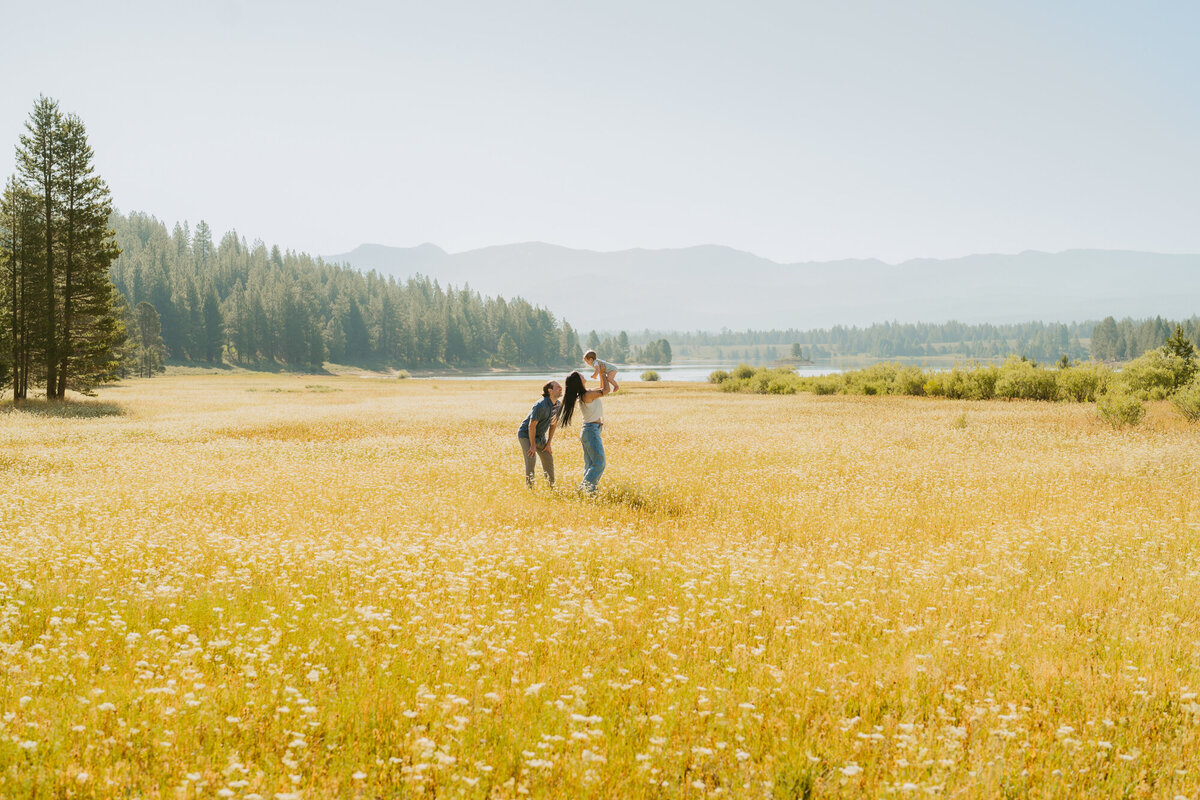 Lake Tahoe-Family-Photographer-43