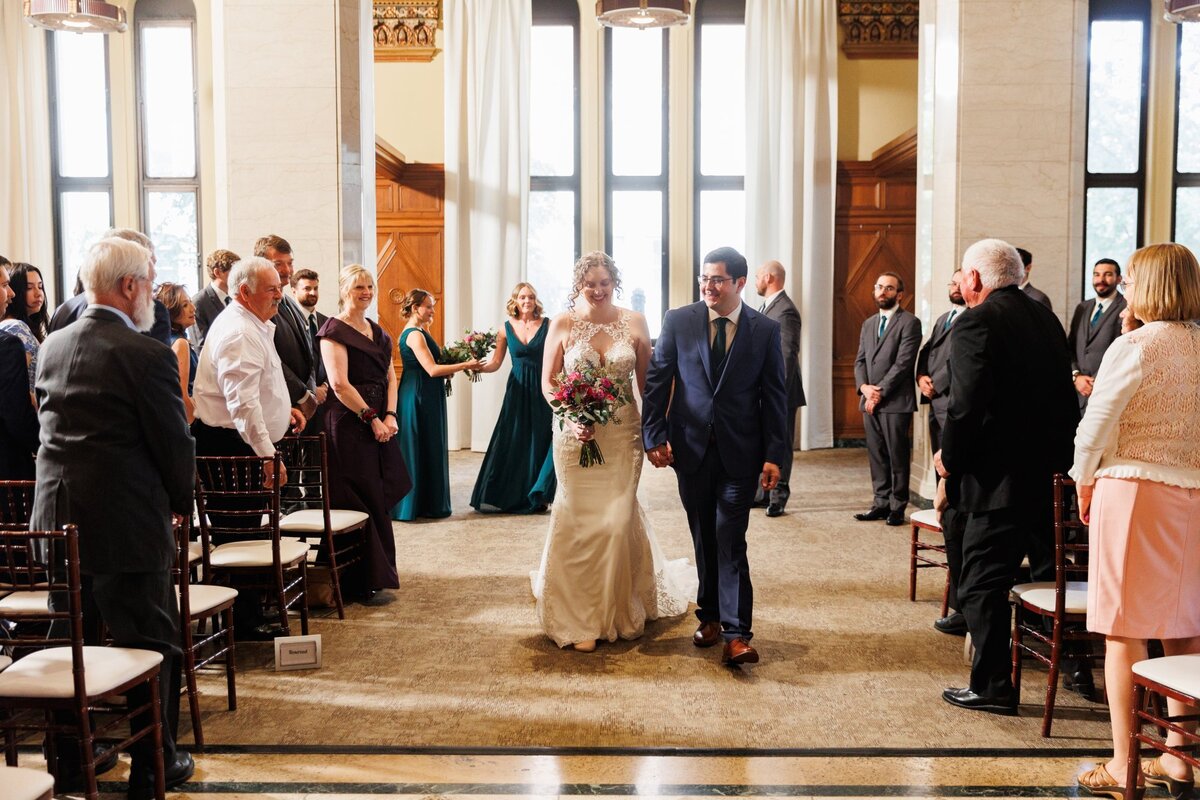 24-grand-rapids-city-flats-hotel-wedding