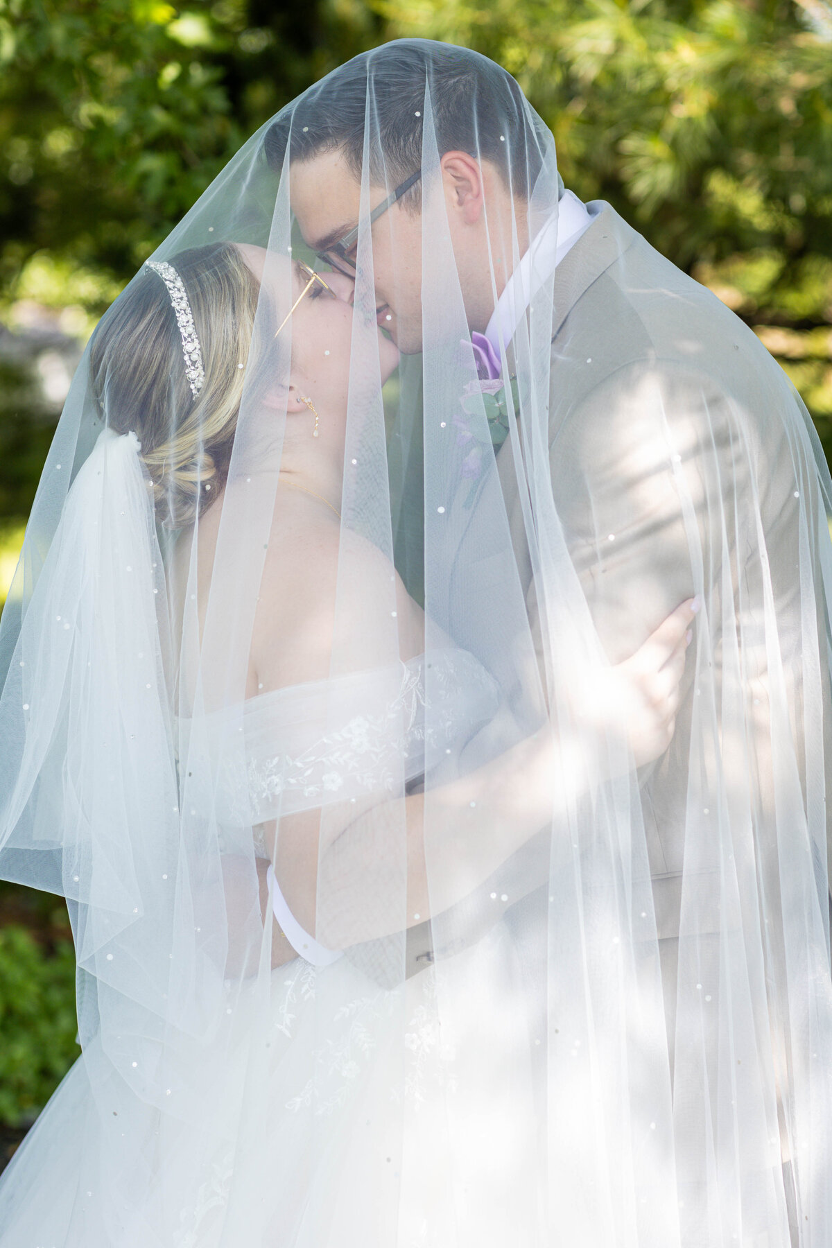 Mustard-Seed-Garden-Indianapolis-Indiana-Wedding-Photography-Colien-and-Zack-57