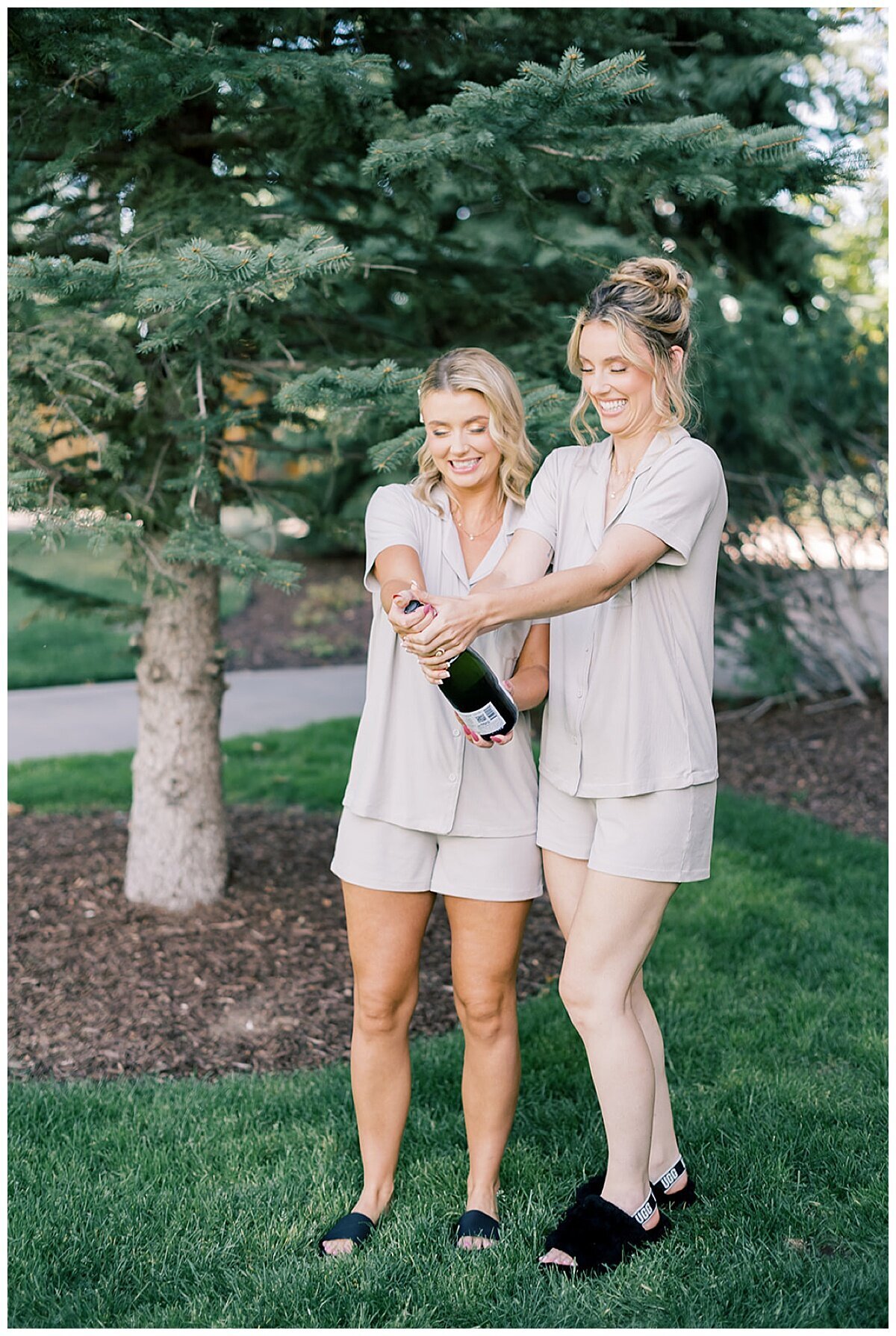 Crystal Leffel Photography Wedding Photographer Denver Colorado Timeless Light Airy The Broadmoor Film Photographer_0076