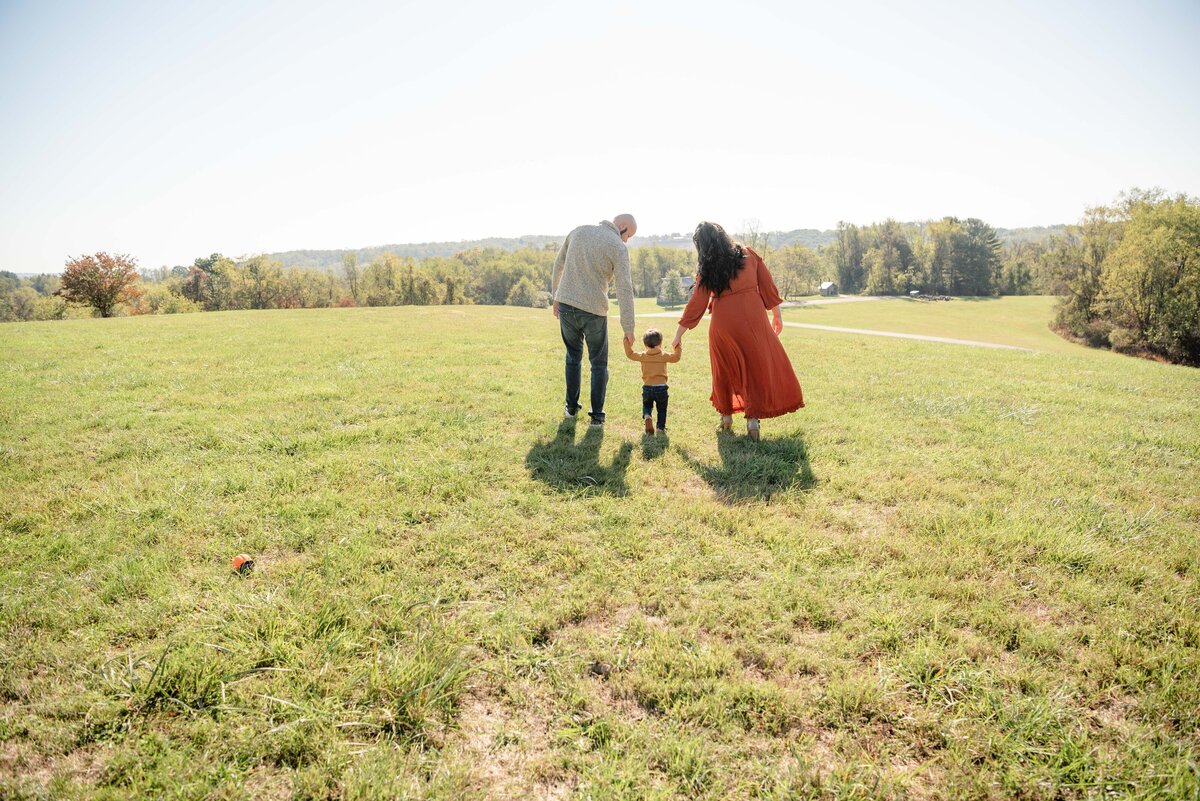 Pittsburgh-PA-Mingo-Creek-Park-Fall-Mini-Session-Magnolia-and-Grace-Photography-Co-LindsayK# (1)-50