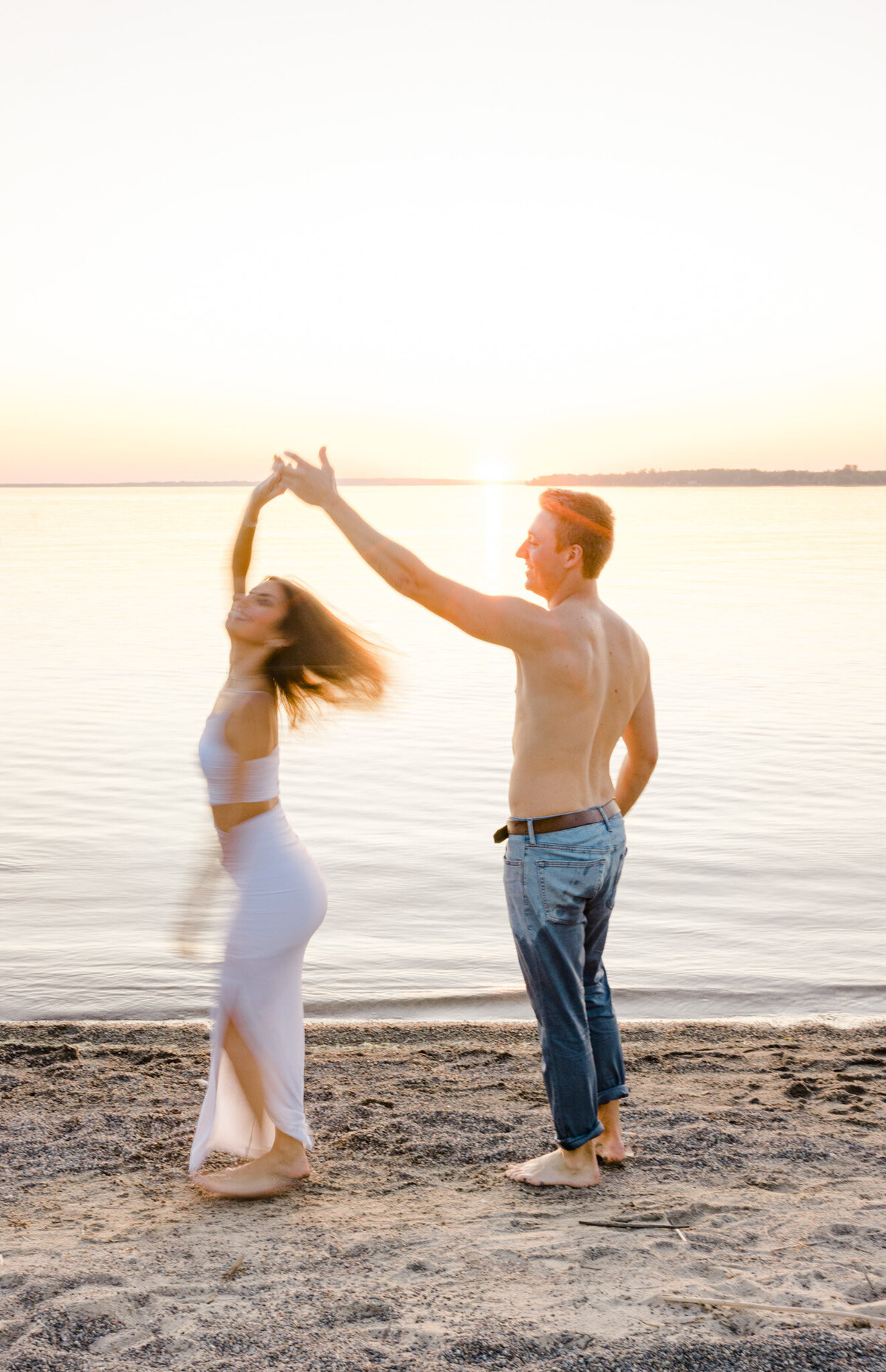 hannah-braden-engagement-session-ottawa-grey-loft-studio-2023-202