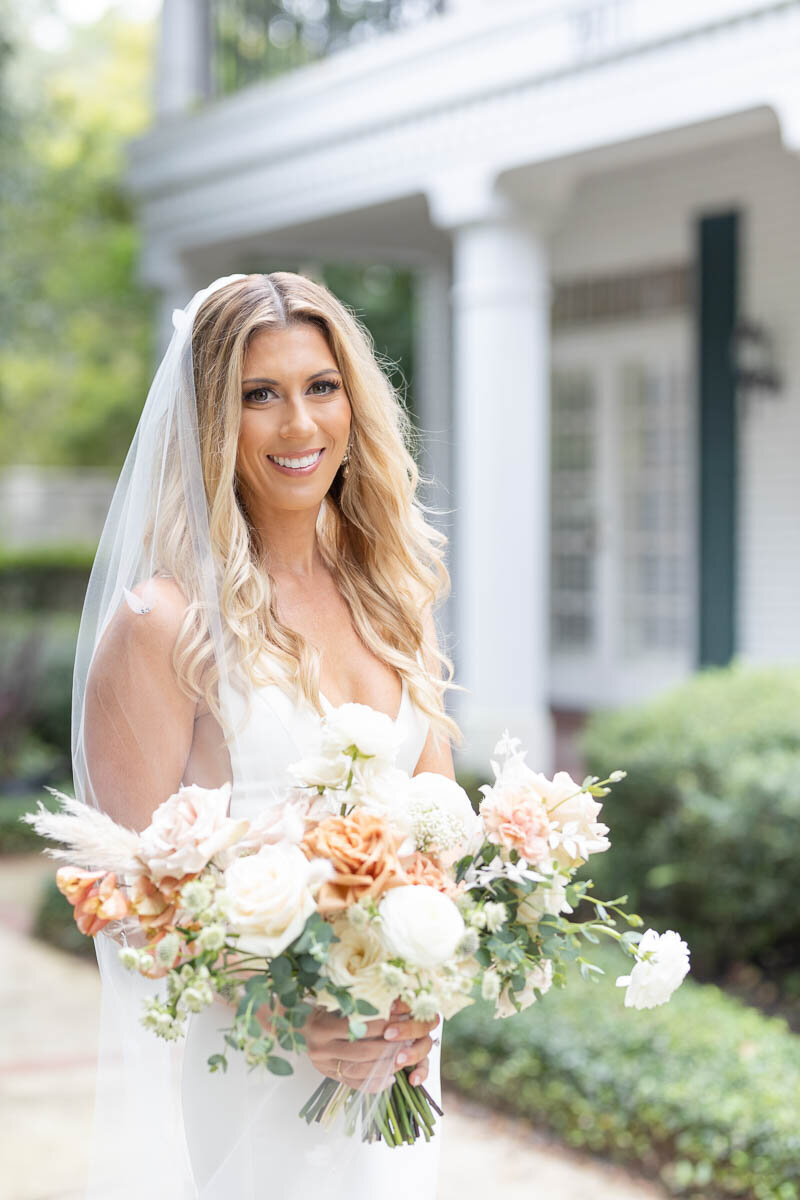 Paige & Zak wedding at Winter Park Racquet Club|  Images by Amalie Orrange Photography17