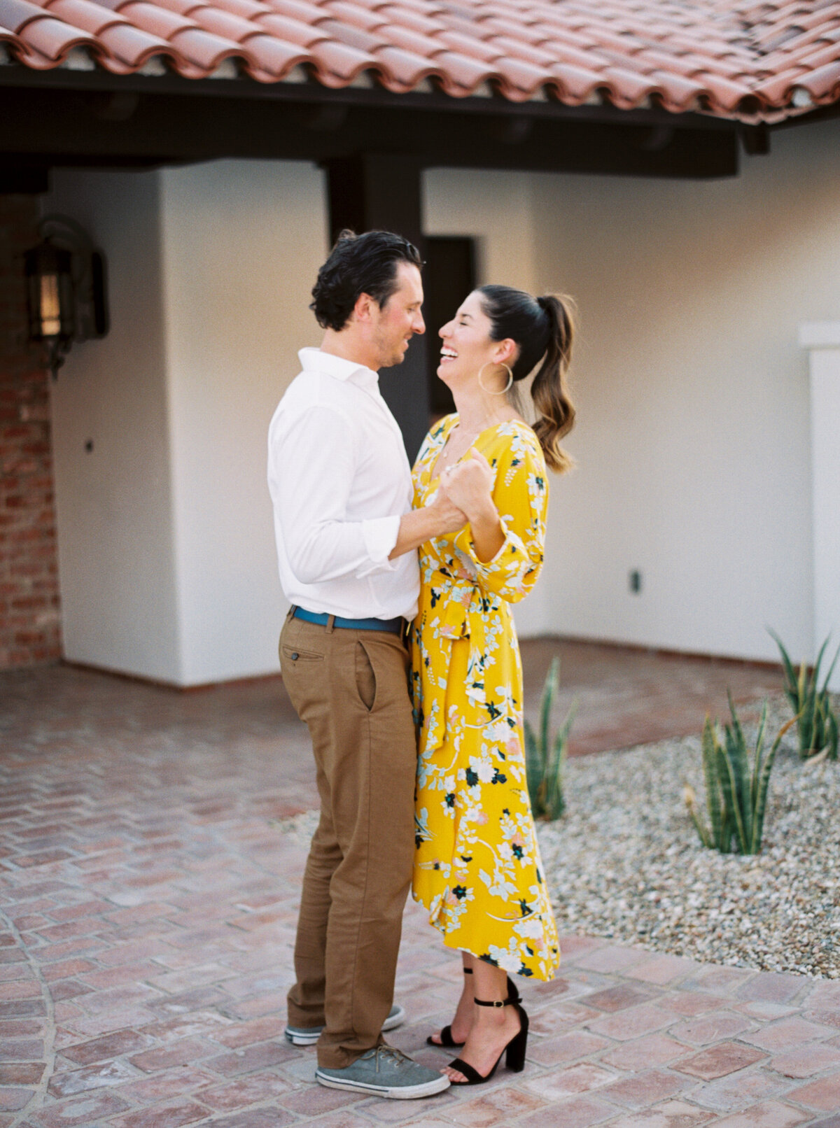 Brenda & Alex | Engagement Session | Scottsdale, Arizona | Mary Claire Photography | Arizona & Destination Fine Art Wedding Photographer