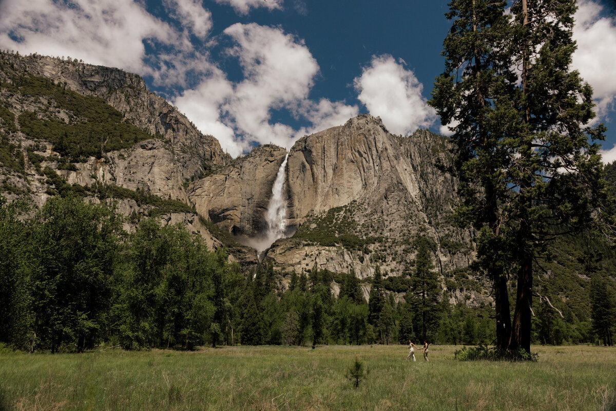yosemite-valley-engagement-session