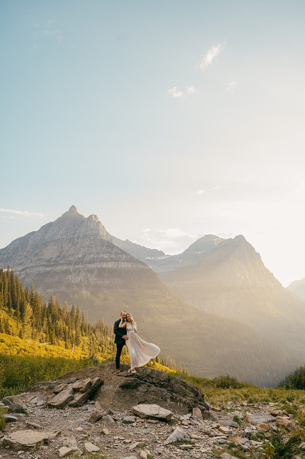 vintage-hollywood-glacier-national-park-elopement-presley-gray-photo1303