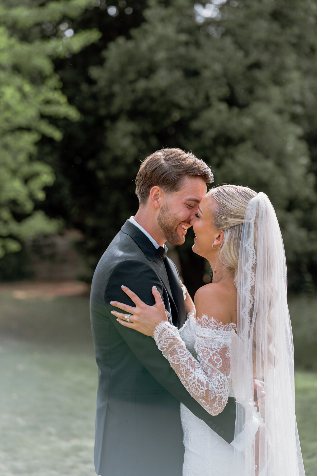 GraceDovePhotography_Annabel&BradleyWedding_Previews-58