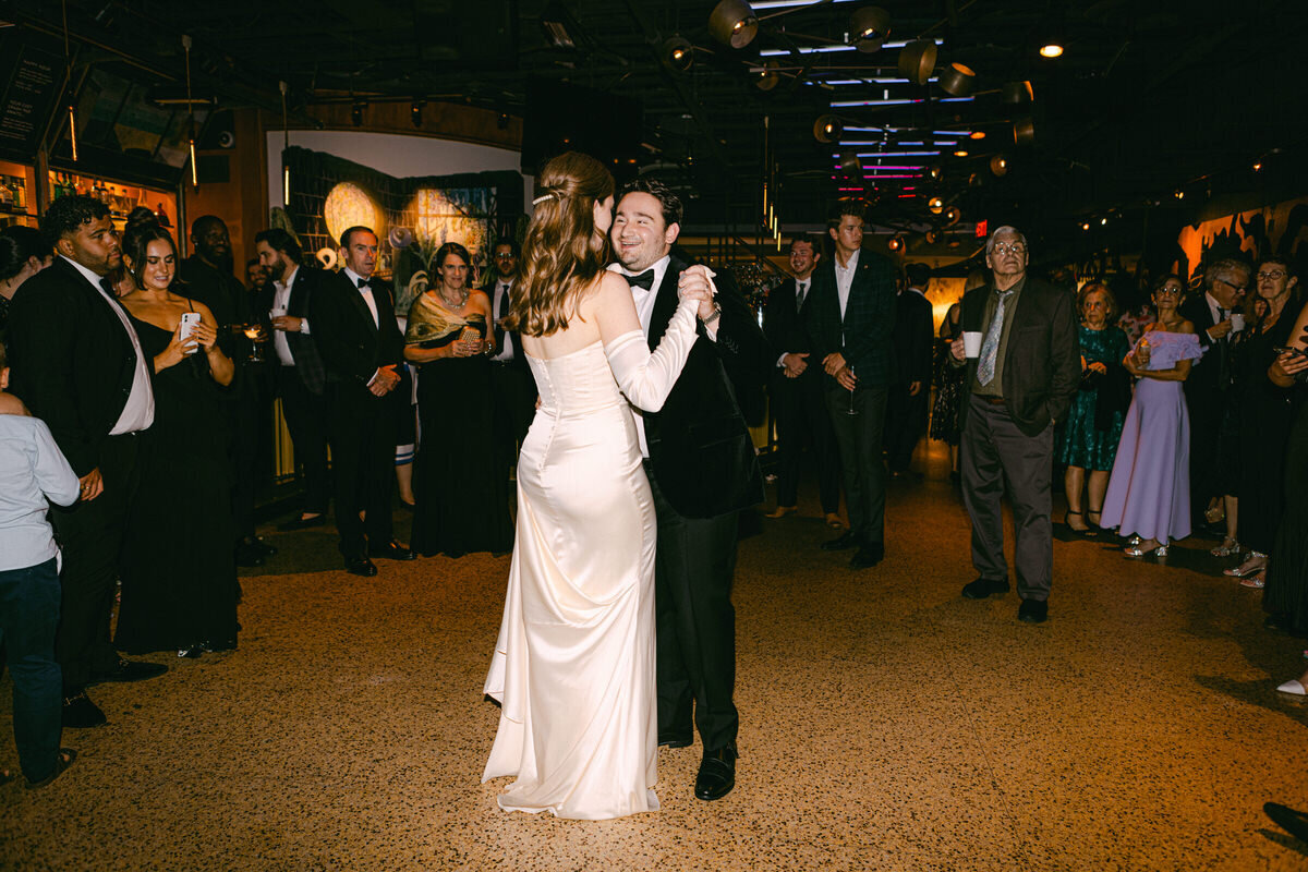 toronto-wedding-photographer-drake-hotel-wedding-084