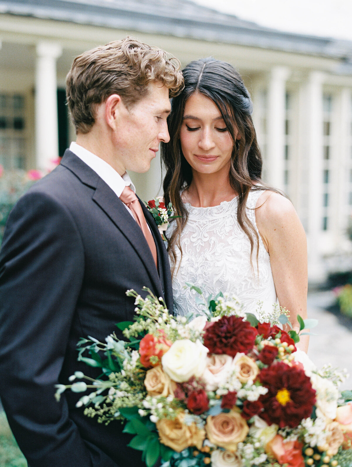 Philander-Chase-Knox-Estate-Wedding-Photographer-Bride-Groom-Photos_051