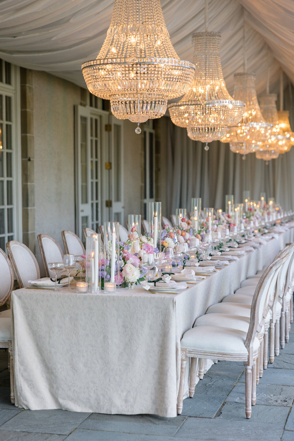 chandelier-wedding-sarah-brehant-events