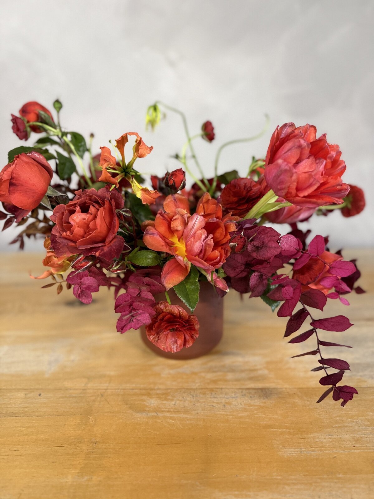 moody arrangement red