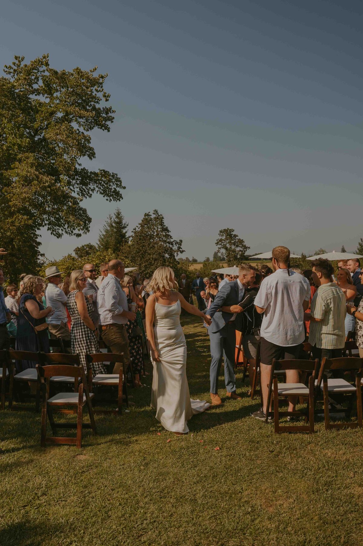 Oregon-Vineyard-wedding-photos-46