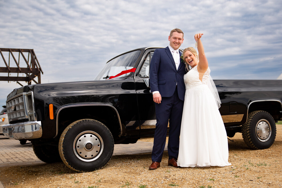 lake crystal-mn-wedding-photographer-115