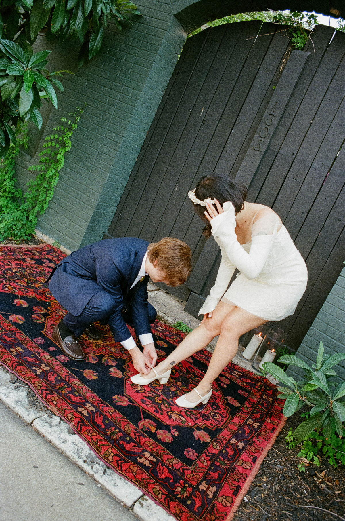 Portraits_Jen&ChrisWeddingPhotos_AustinWeddingPhotographer_HereafterFilms-29